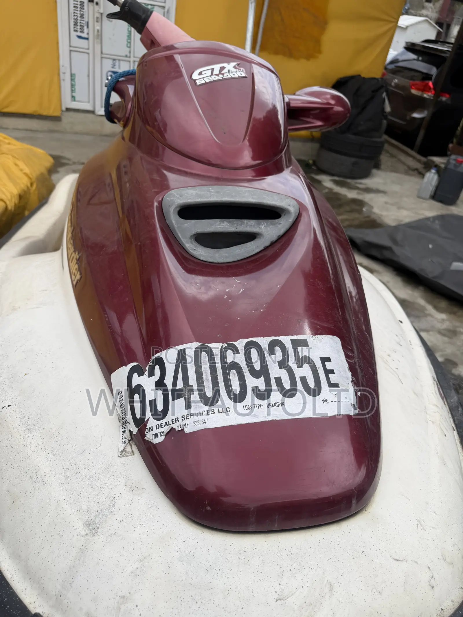 Jet Ski Bombardiear