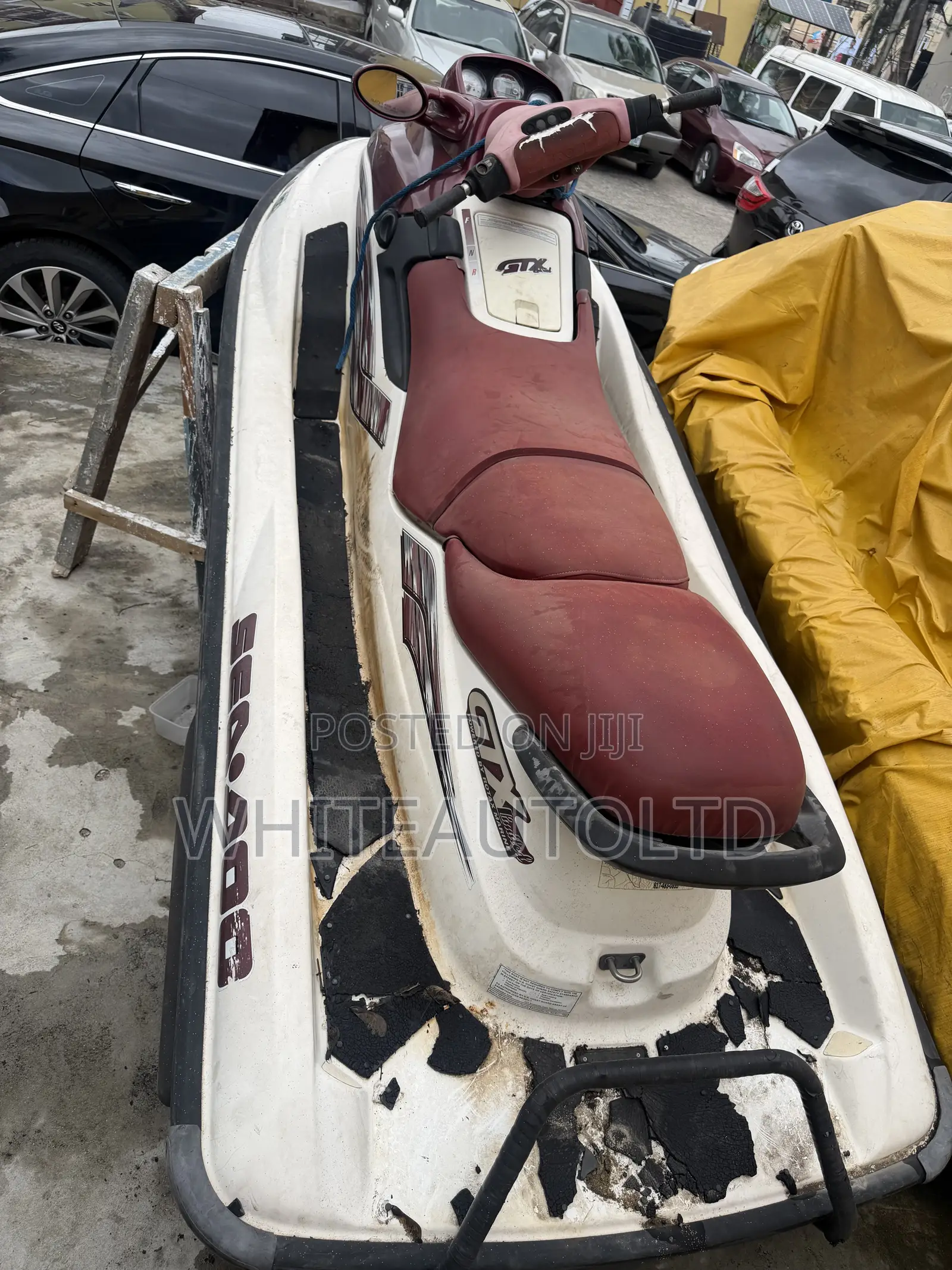 Jet Ski Bombardiear