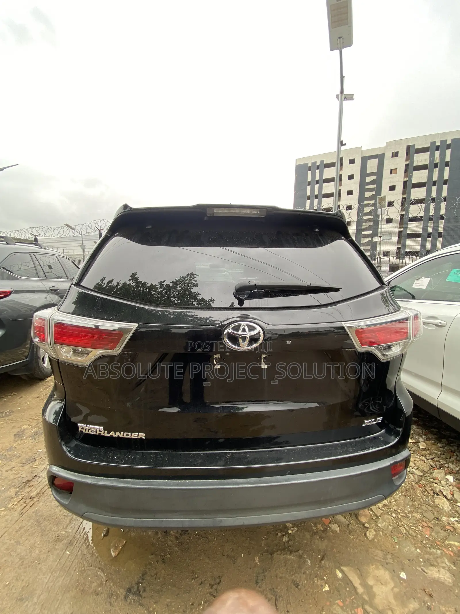 Toyota Highlander XLE V6 4x4 (3.5L 6cyl 6A) 2016 Black