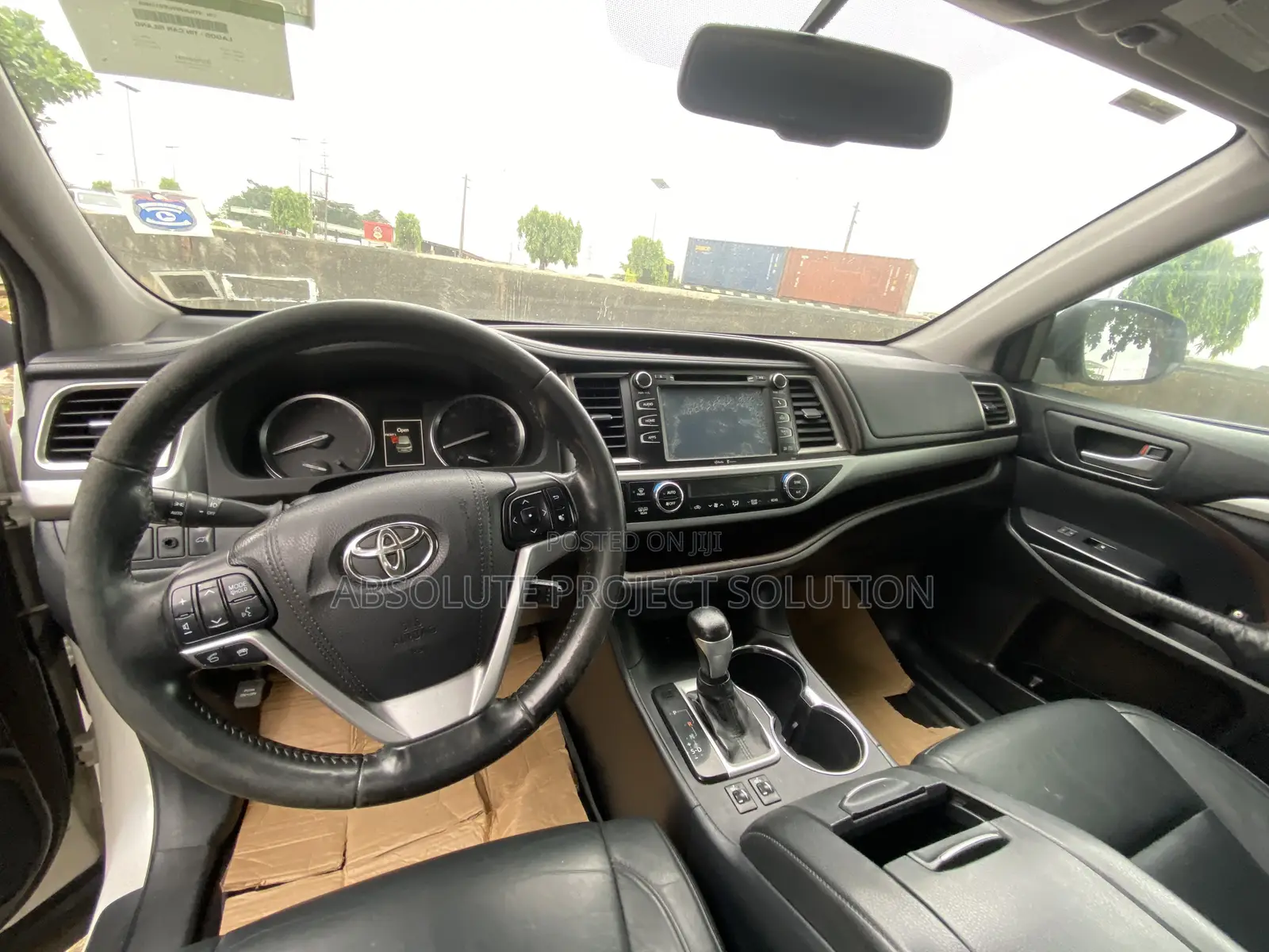 Toyota Highlander XLE V6 4x4 (3.5L 6cyl 6A) 2016 White