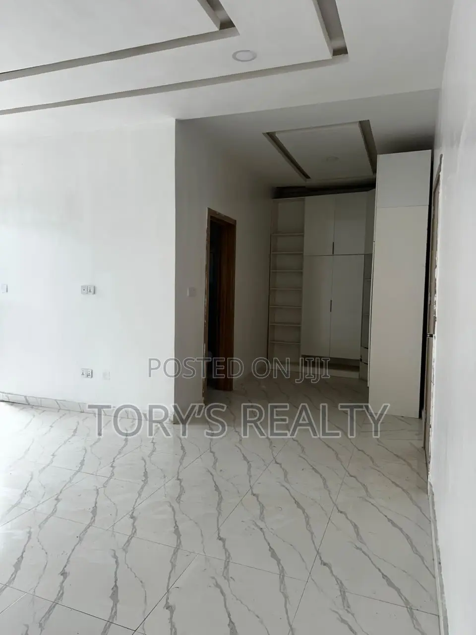 3bdrm Duplex in Lekki Phase 2 for rent