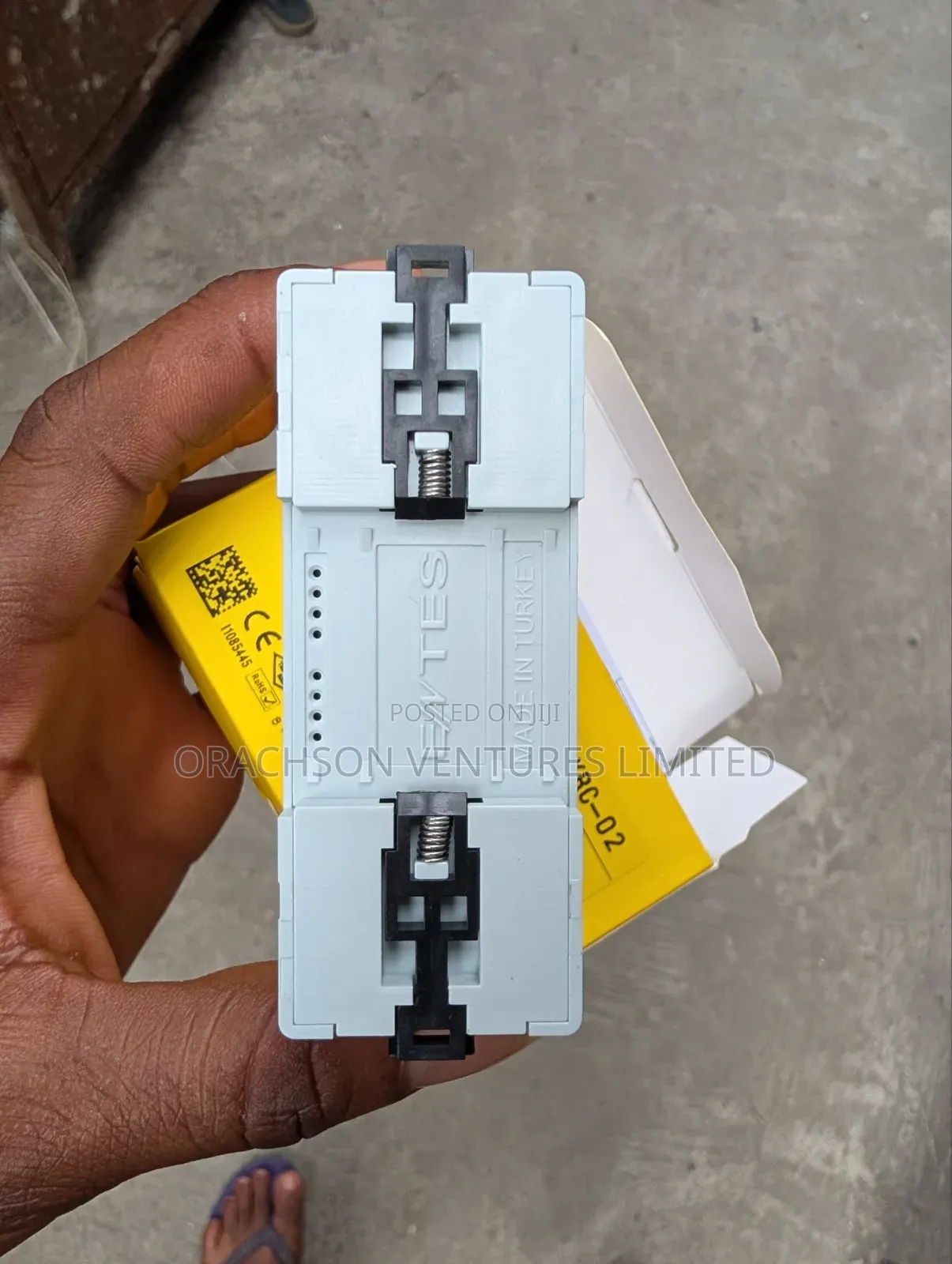 GkRC 02 Voltage Monitor