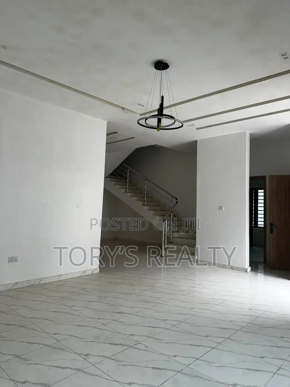4bdrm Duplex in Lekki Phase 2 for rent