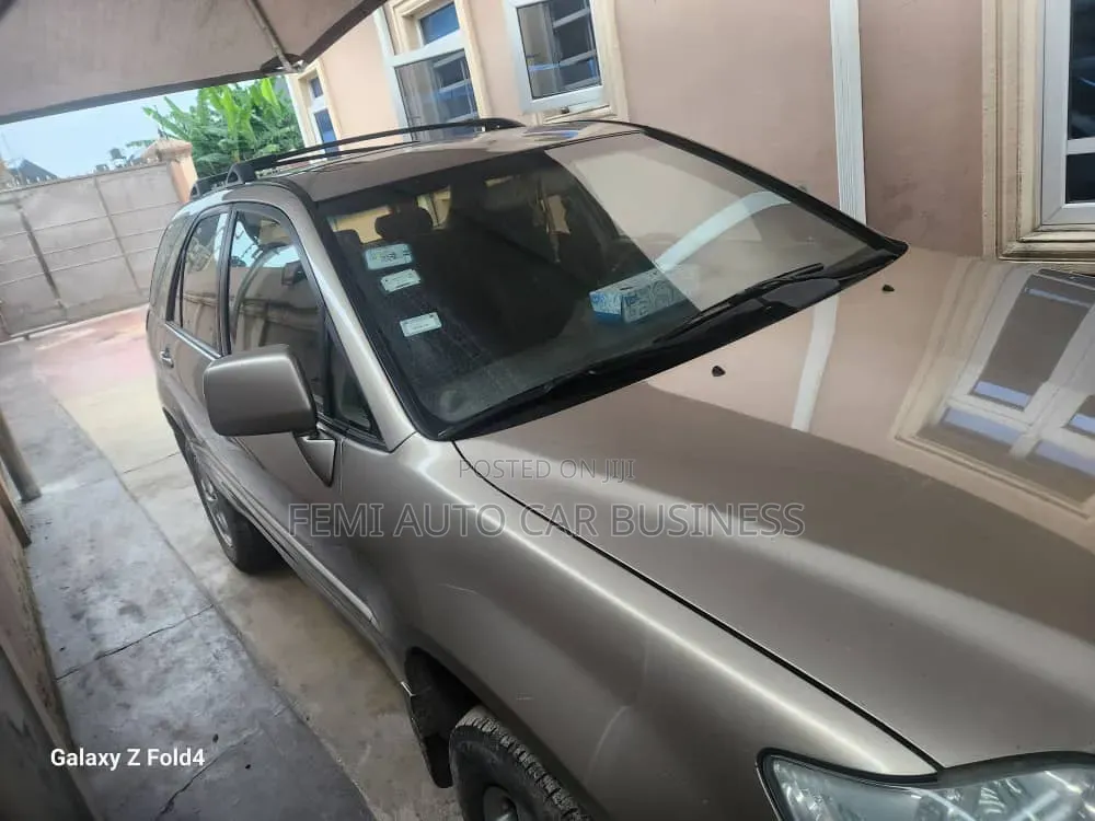 Lexus RX 2005