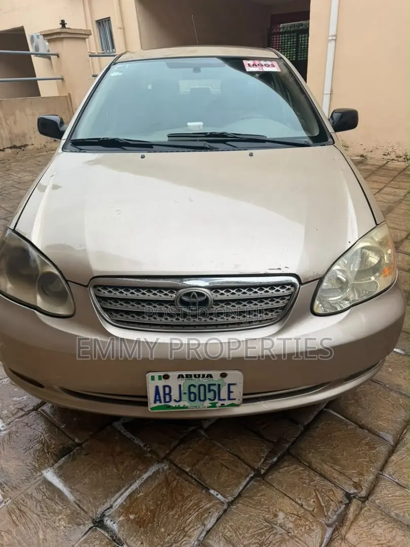 Toyota Corolla 2006 Gold