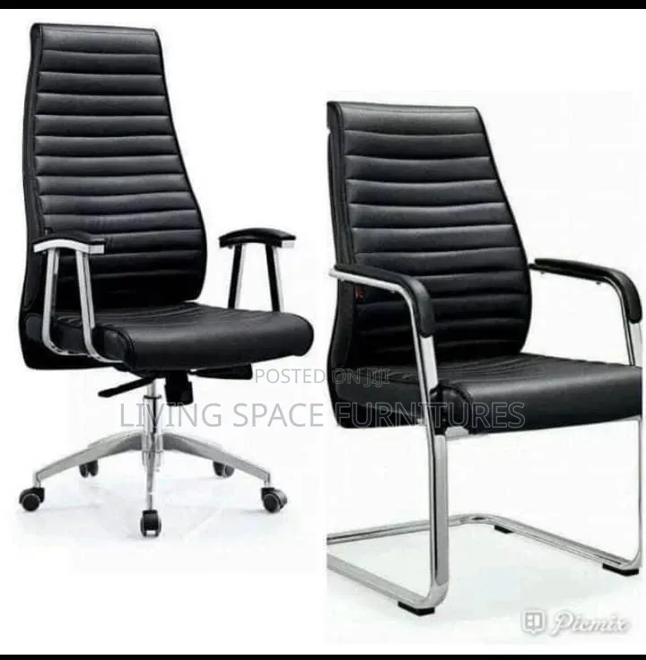 Office Leather Chair With 2-Visitors Chairs