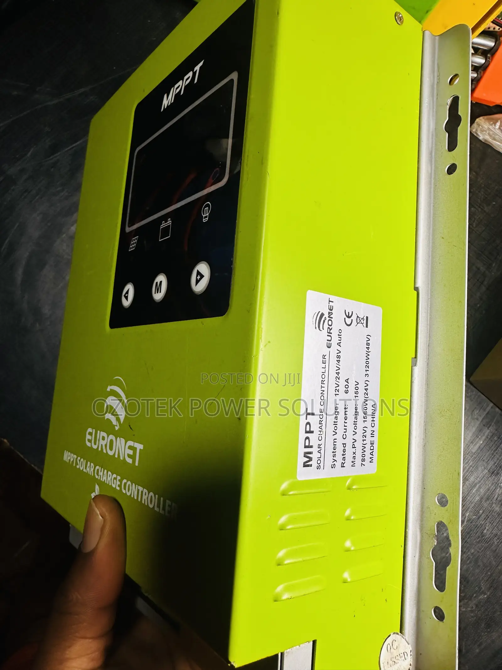 Euronet MPPT Solar Charge Controller