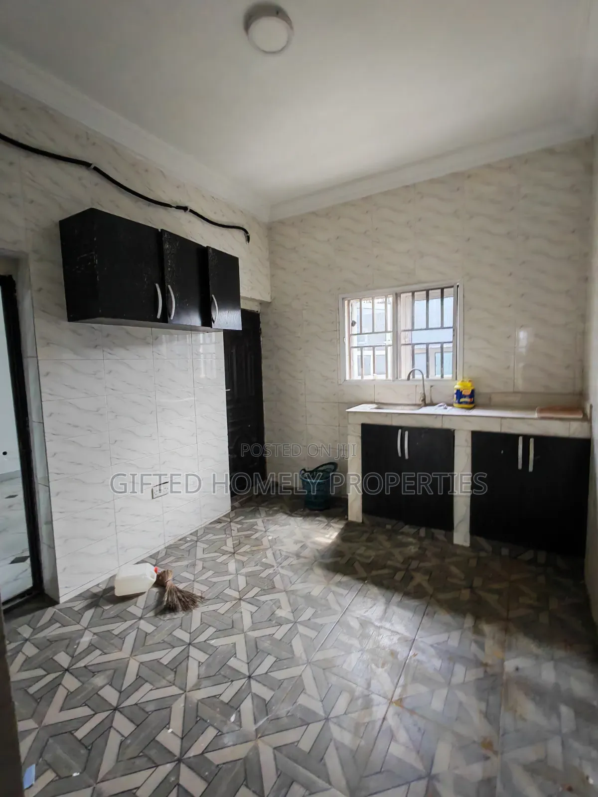 2bdrm Apartment in Ikwerre for rent