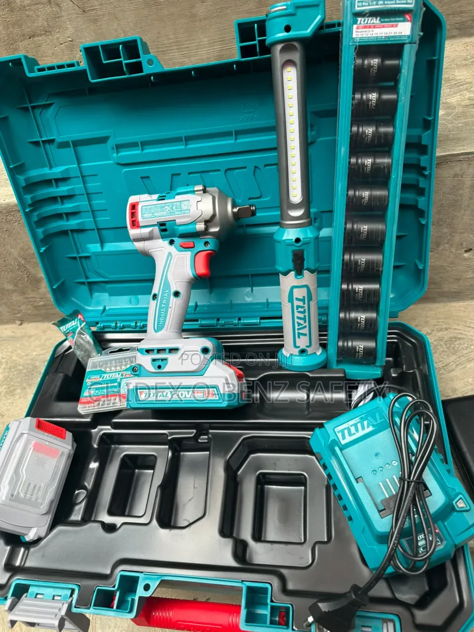 Total 20v Cordless Brushless Impact Wrench Combo Kit