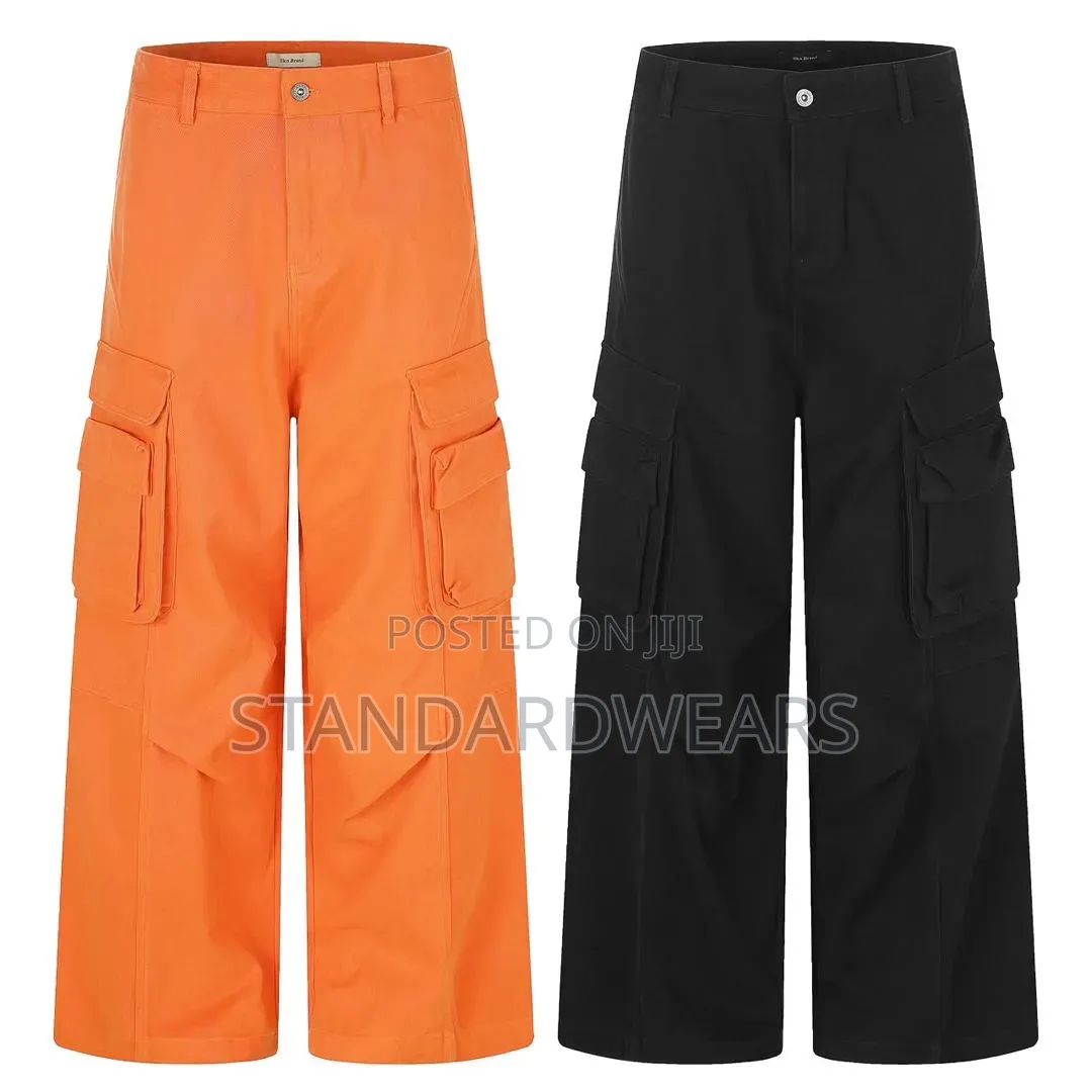 Baggy Wide-Leg Cargo Pants