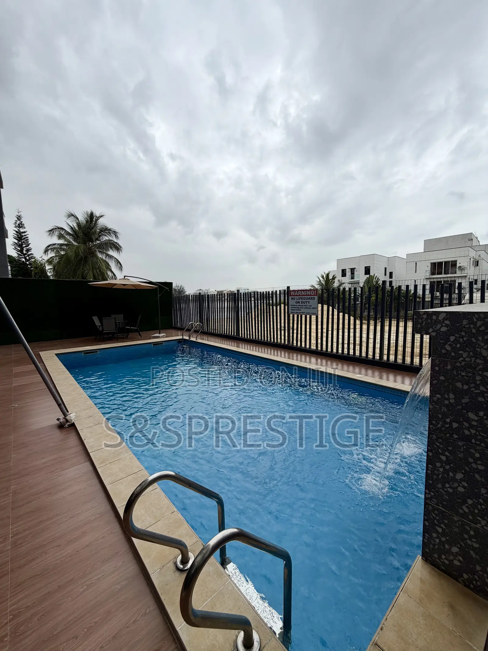 2bdrm Apartment in Banana Island for sale