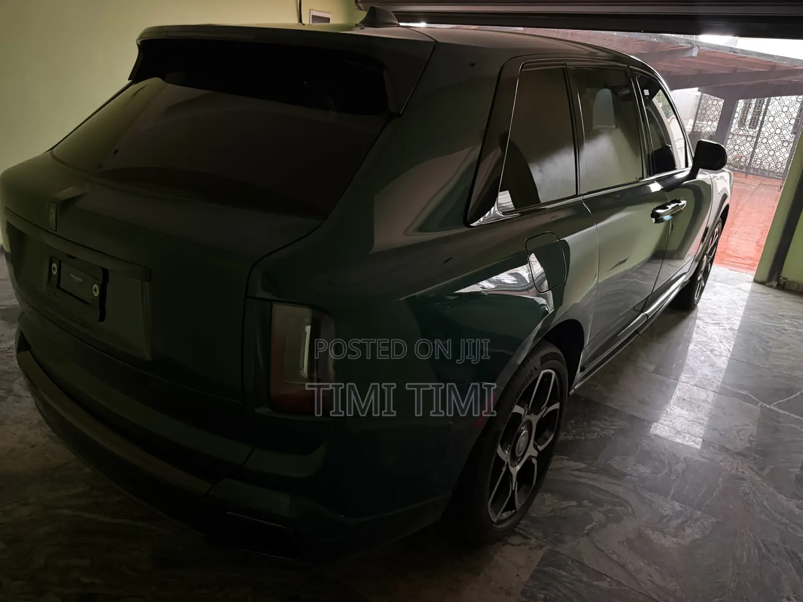 New Rolls-Royce Cullinan Black Badge 2026 Green