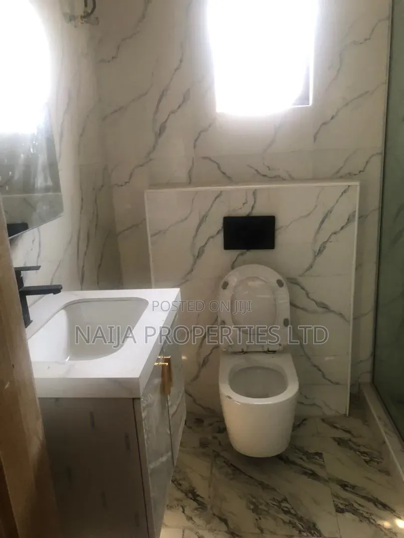 4bdrm Duplex in Lekki Conservation, Chevron for rent