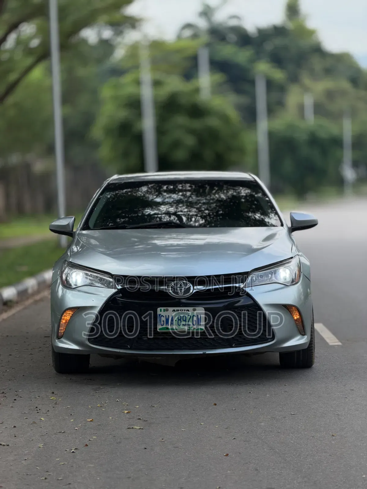 Toyota Camry 2015 Silver