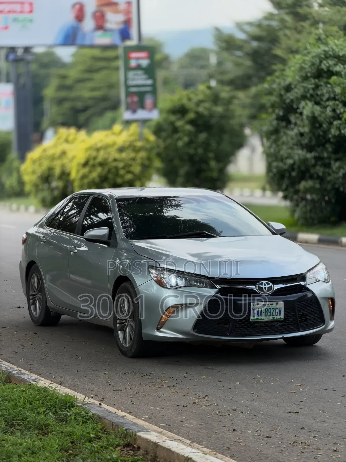 Toyota Camry 2015 Silver