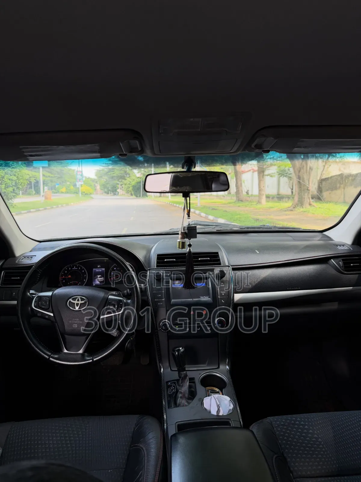 Toyota Camry 2015 Silver