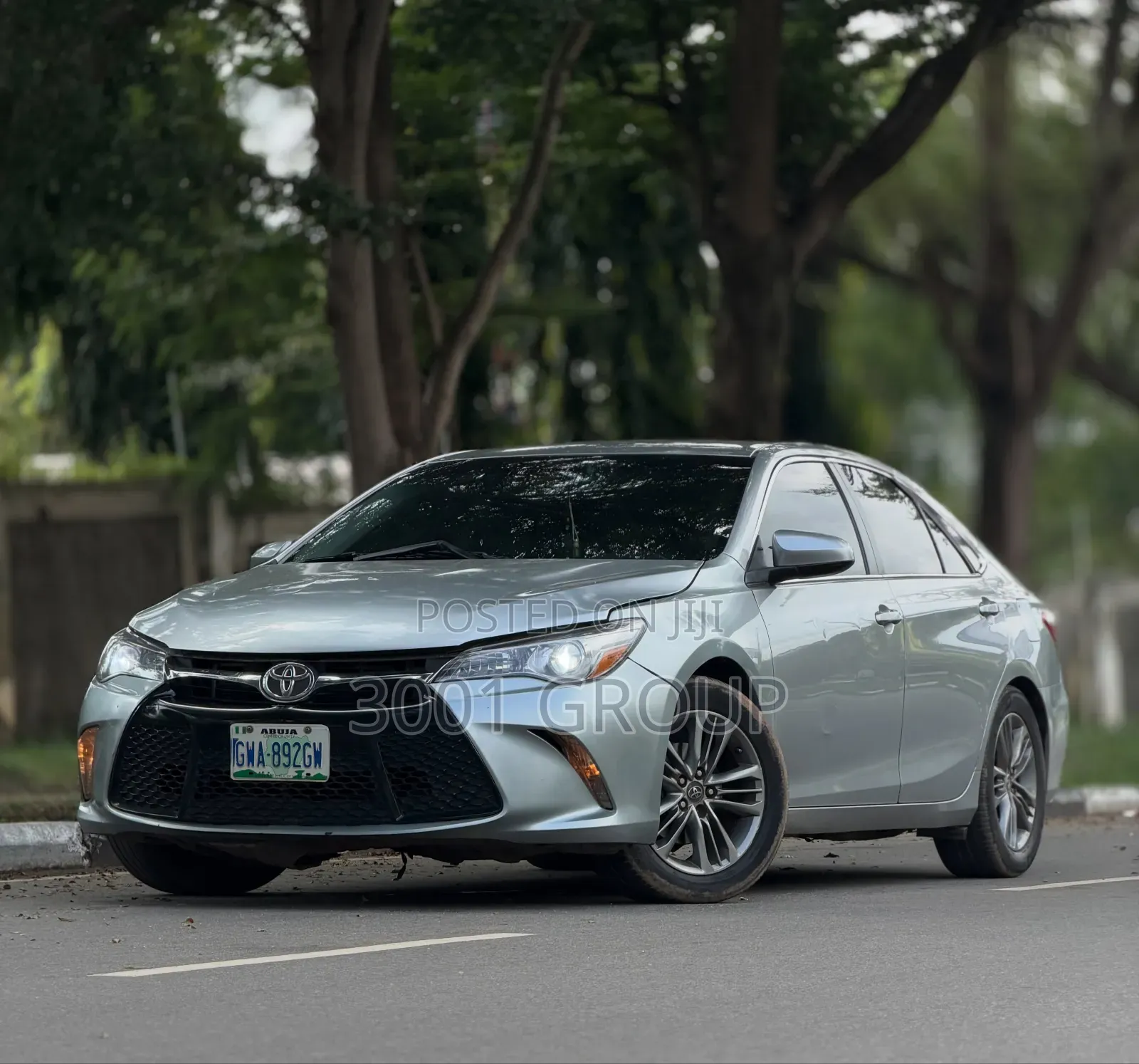 Toyota Camry 2015 Silver