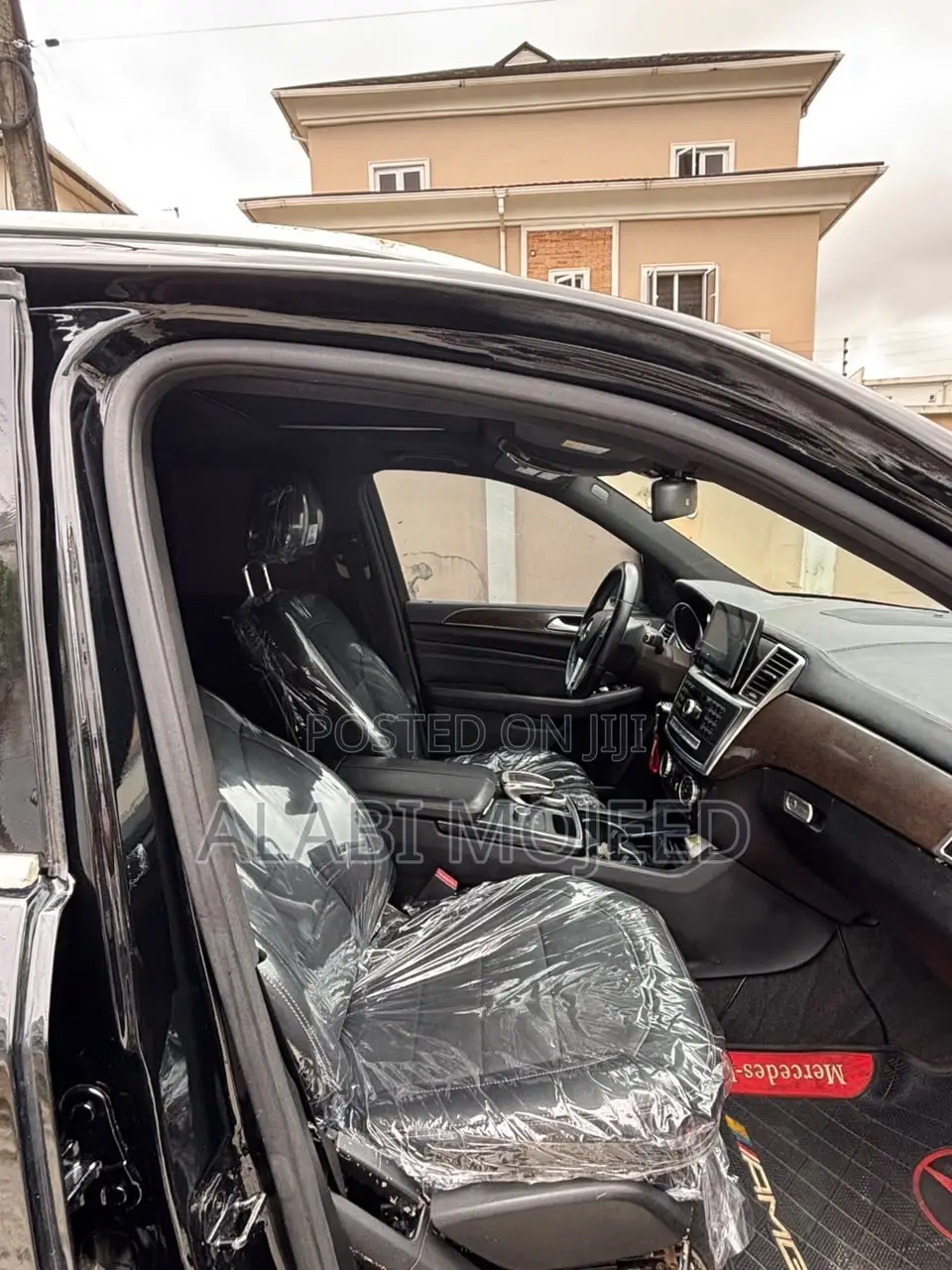 Mercedes-Benz M Class ML350 4MATIC 4dr SUV AWD (3.5L 6cyl 7A) 2014