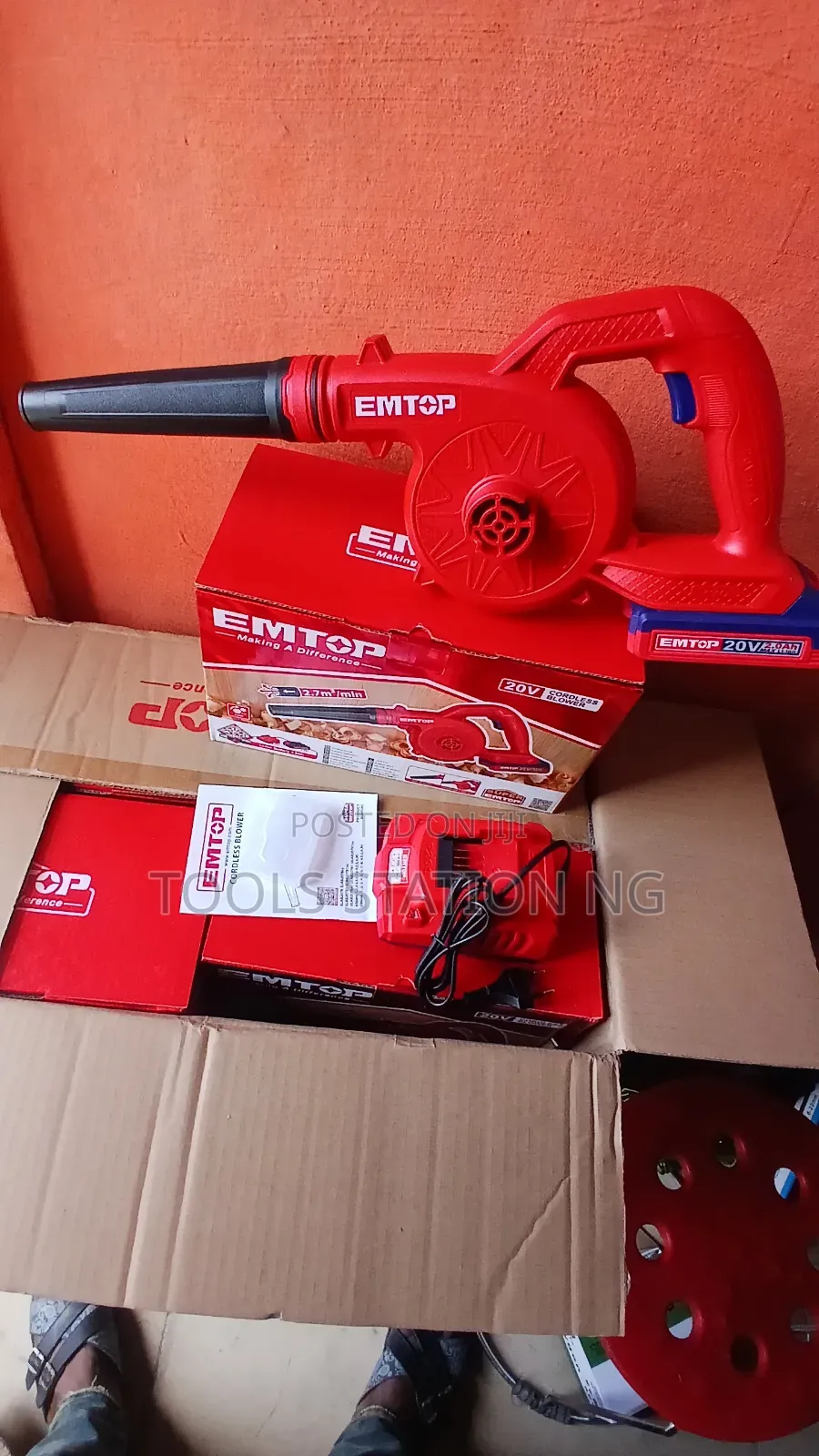Emtop 20v 2in1 Cordless Aspirrator Blower/Airblower