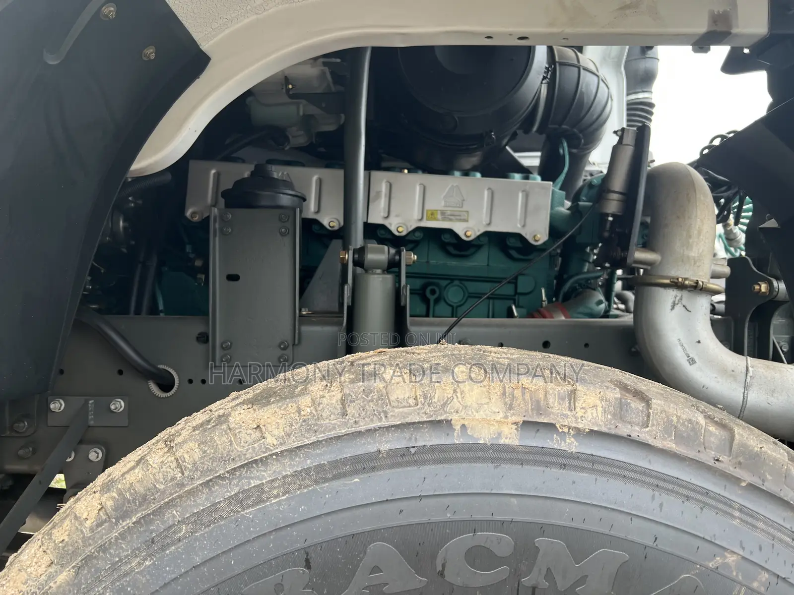 HOWO 2022 Tractor Truck 6*4 HP375 Ready to Work