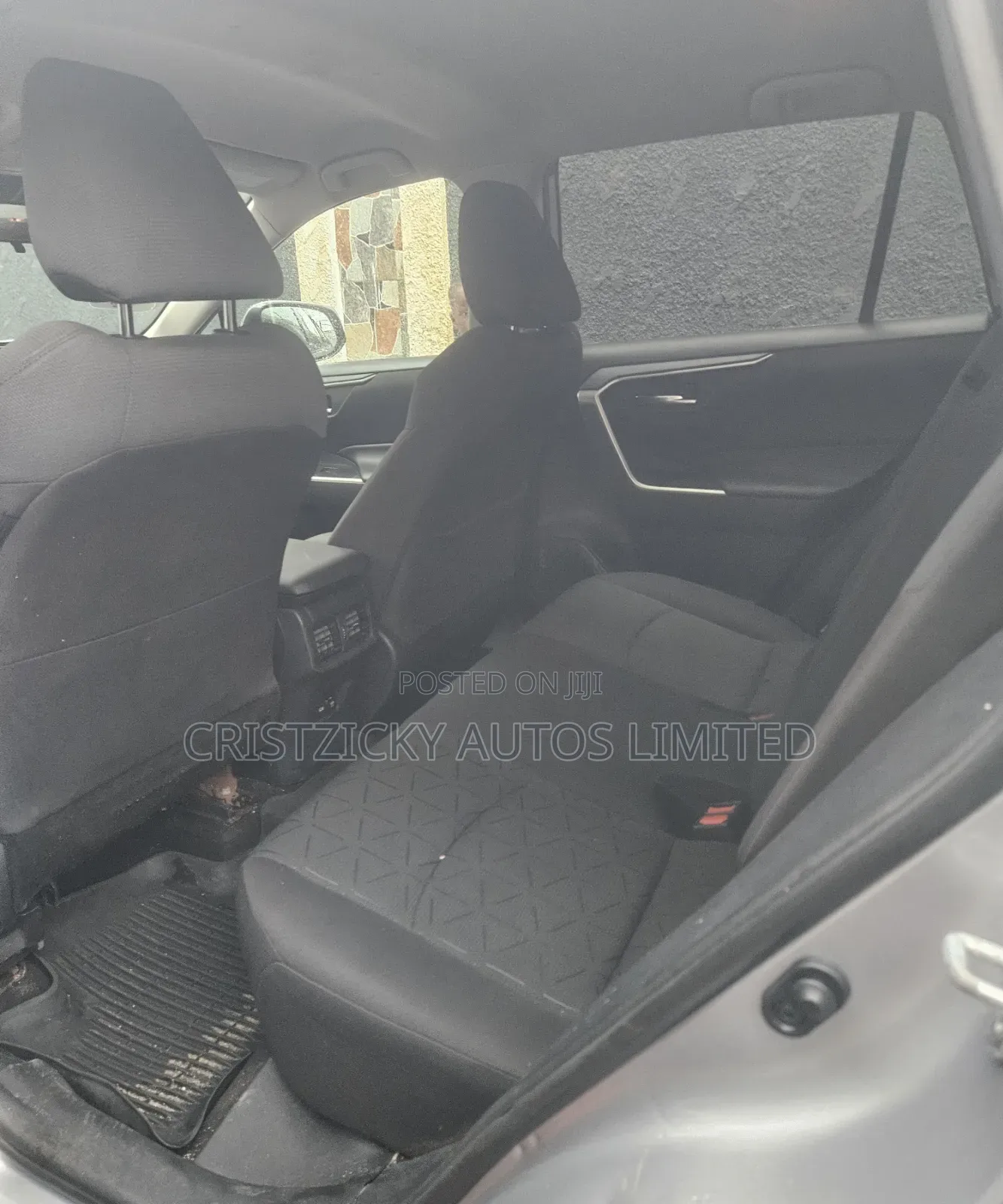 Toyota RAV4 2021 Silver