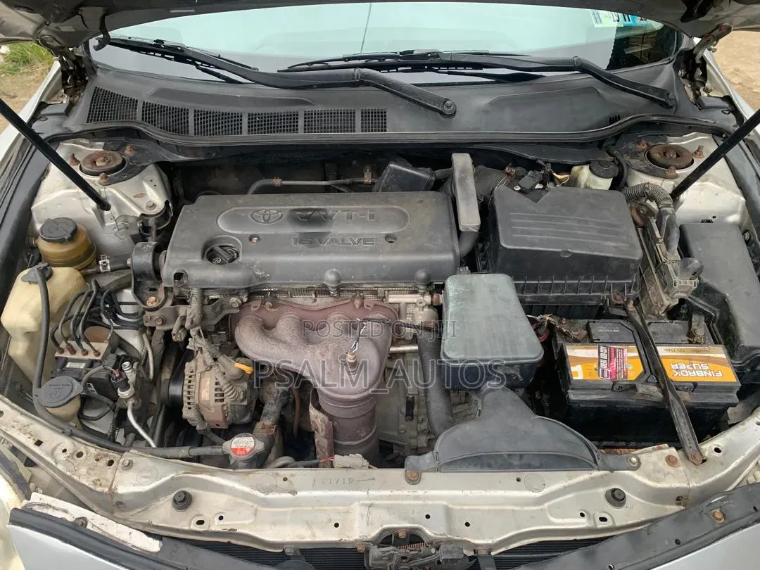 Toyota Camry LE 4dr Sedan (2.4L 4cyl 5A) 2008 Silver
