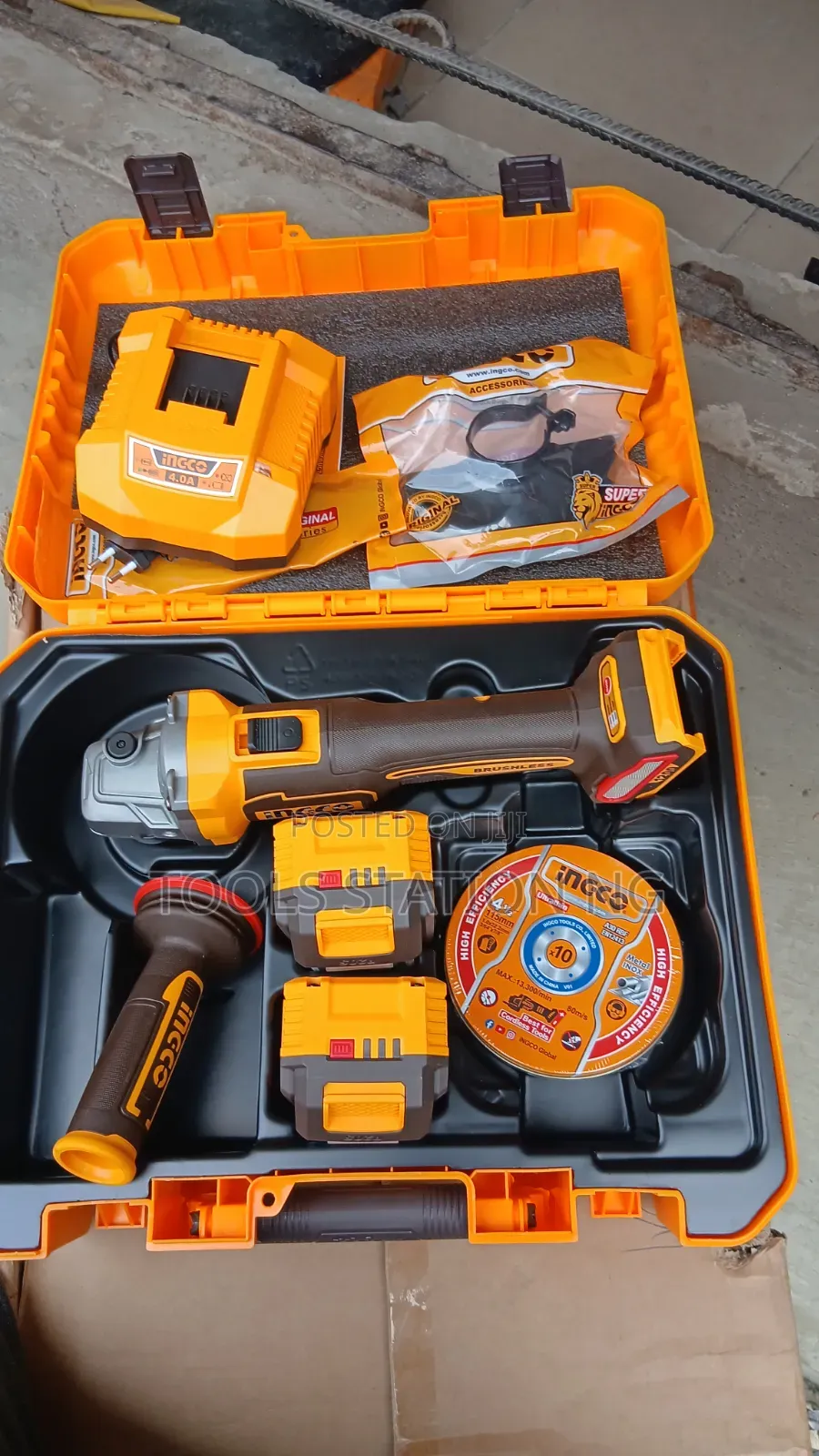 Ingco 1200w Cordless Angle Grinder With 5amp Battery