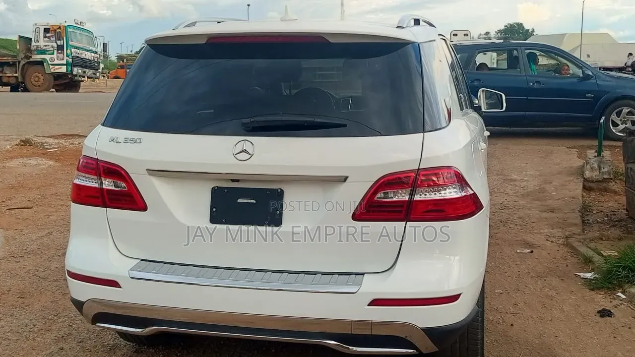 Mercedes-Benz M Class 2015 White