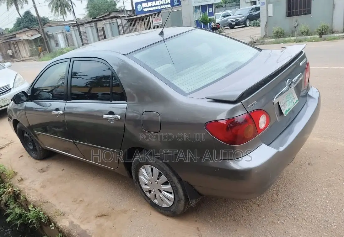 Toyota Corolla LE 2006 Gray
