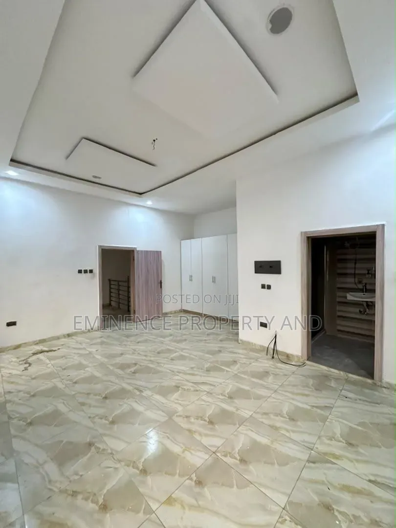 4bdrm Duplex in VGC / Ajah for rent