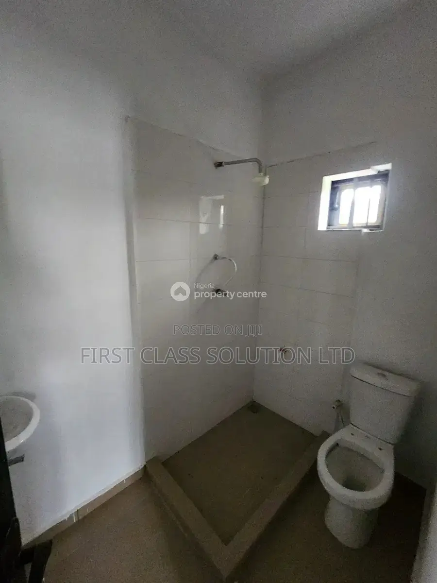6bdrm Duplex in Enugu State for sale