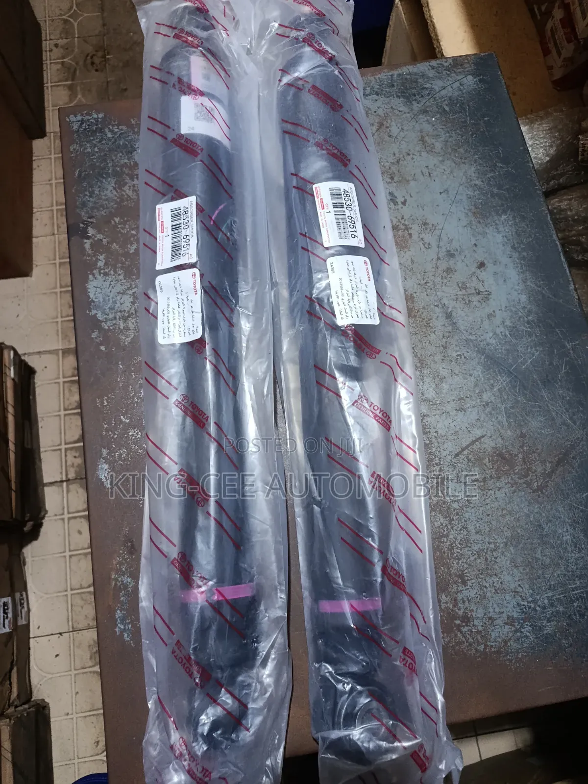 Original Rear Shock Absorber Toyota Prado 4runner Gx460