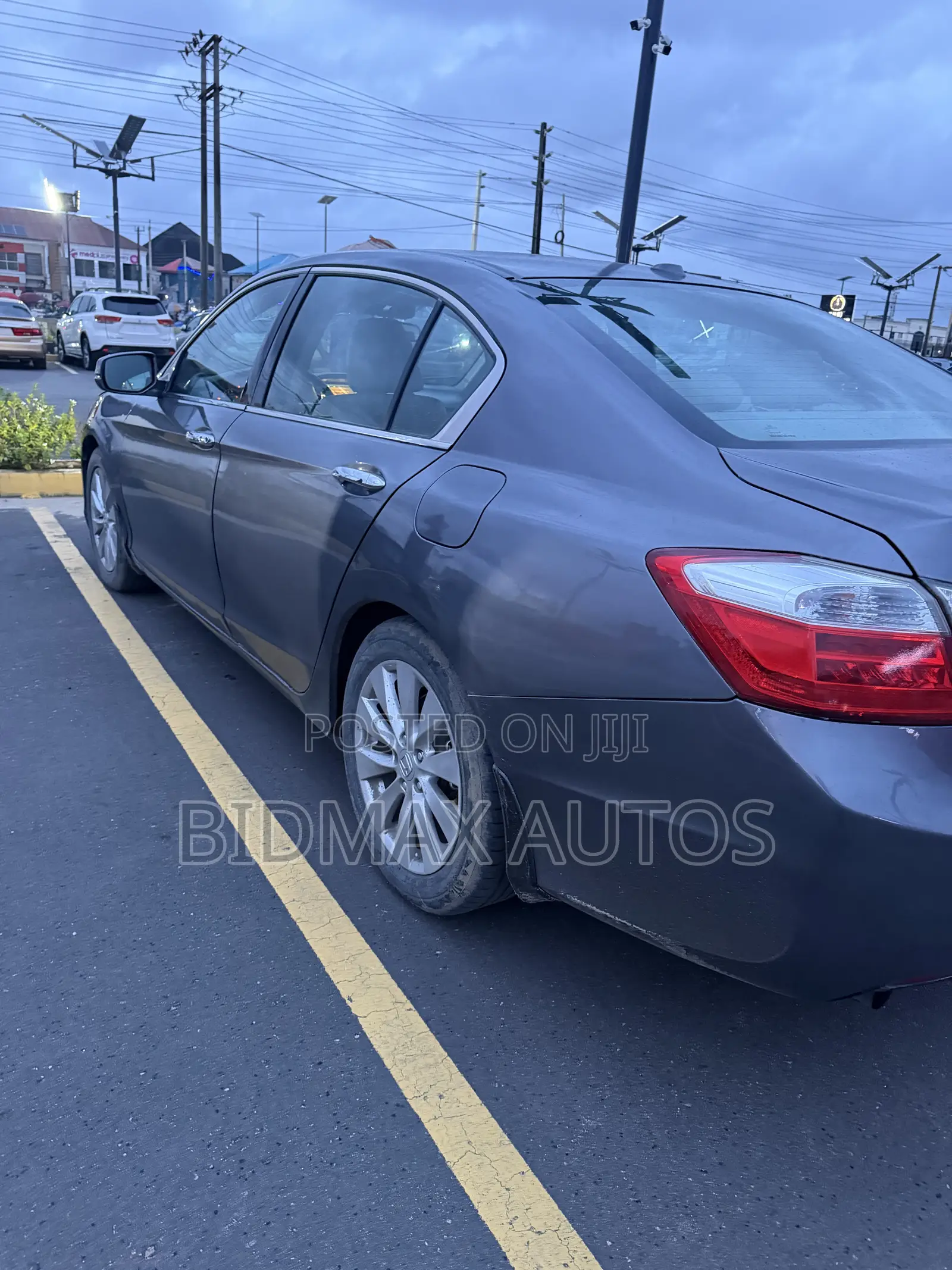 Honda Accord EX-L V-6 4dr Sedan FWD (3.5L 6cyl 6A) 2013 Gray