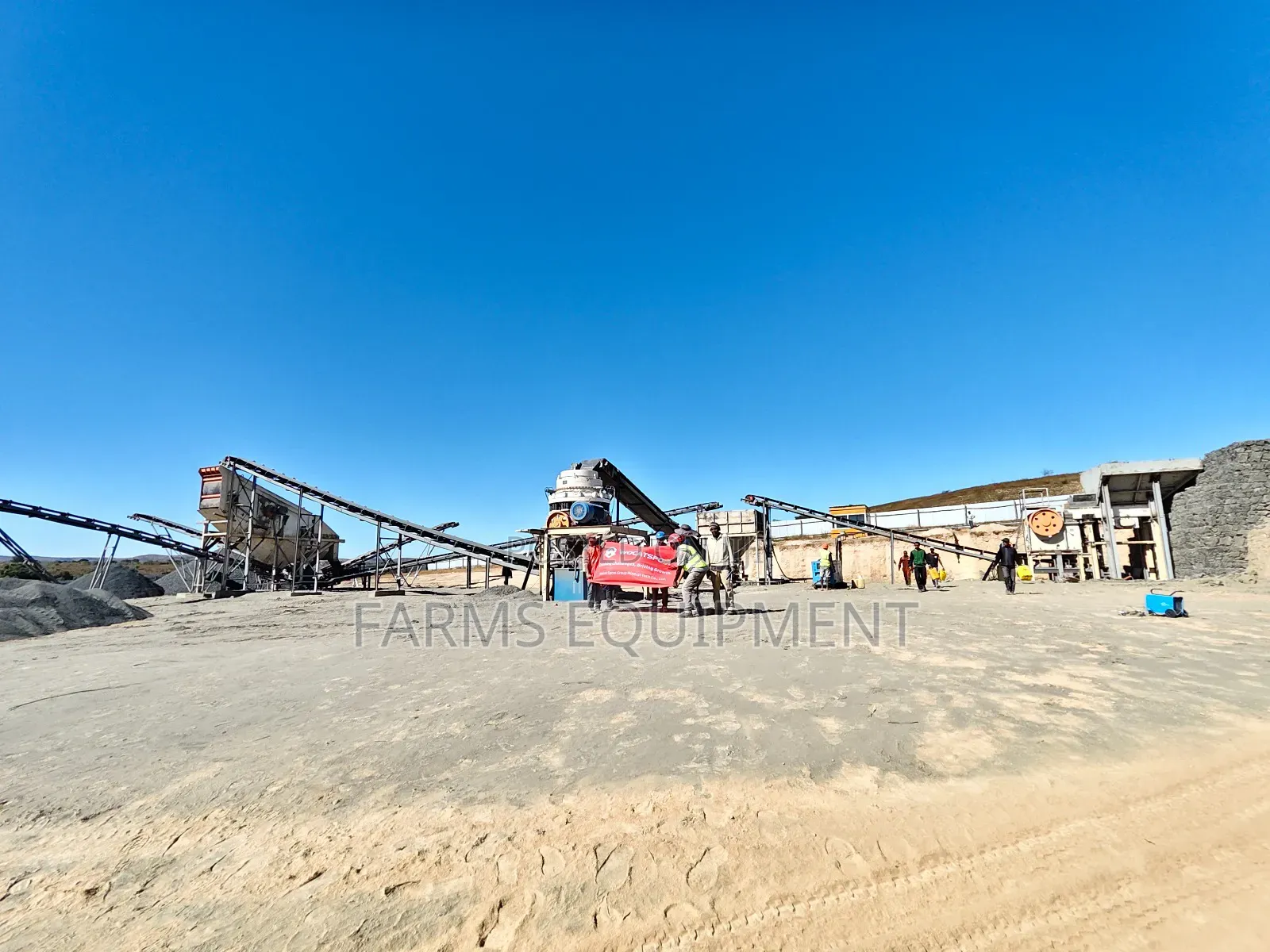 Industrial Stone Crusher (Mobile and Stationary Crusher)