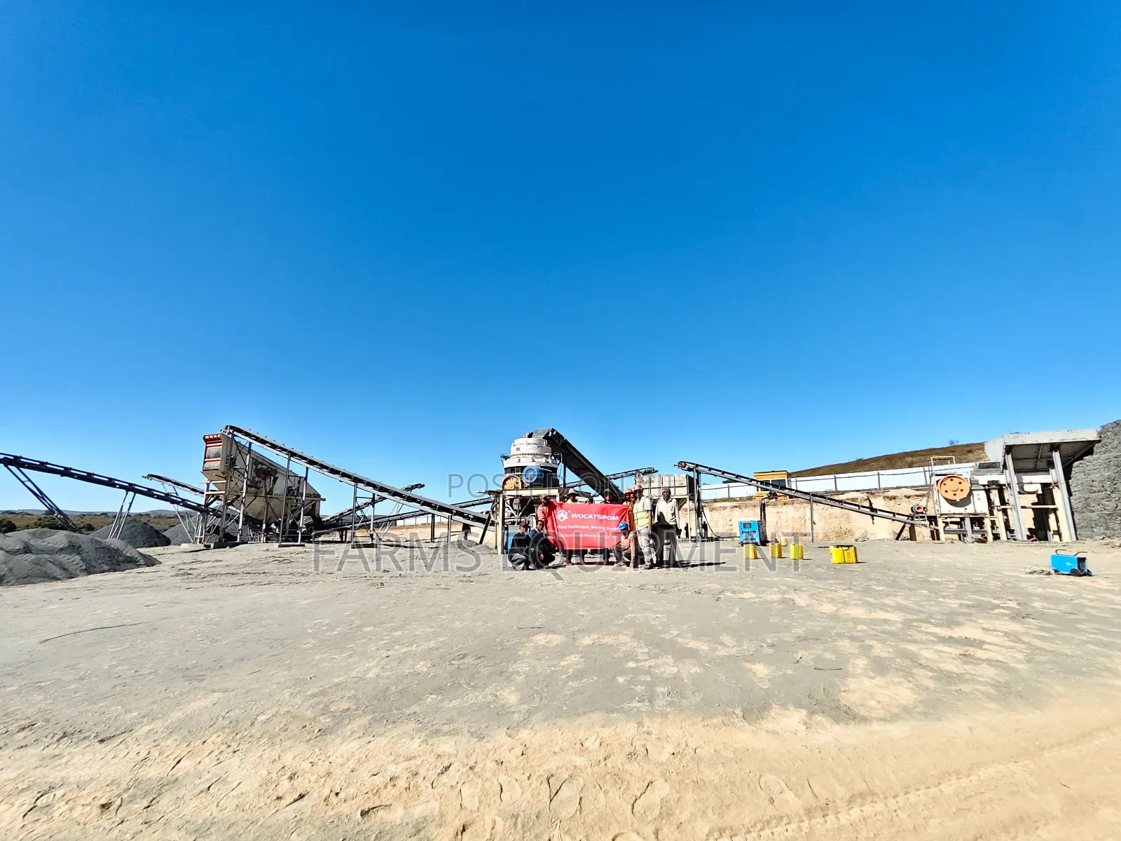 Industrial Stone Crusher (Mobile and Stationary Crusher)