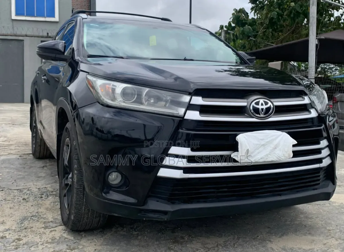 Toyota Highlander Limited 4dr SUV (3.5L 6cyl 6A) 2015 Black