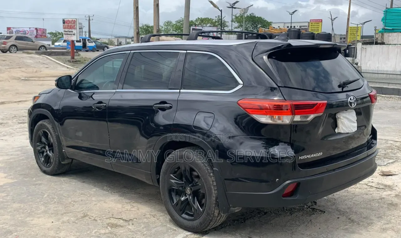 Toyota Highlander Limited 4dr SUV (3.5L 6cyl 6A) 2015 Black