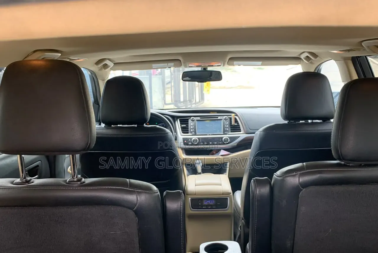 Toyota Highlander Limited 4dr SUV (3.5L 6cyl 6A) 2015 Black