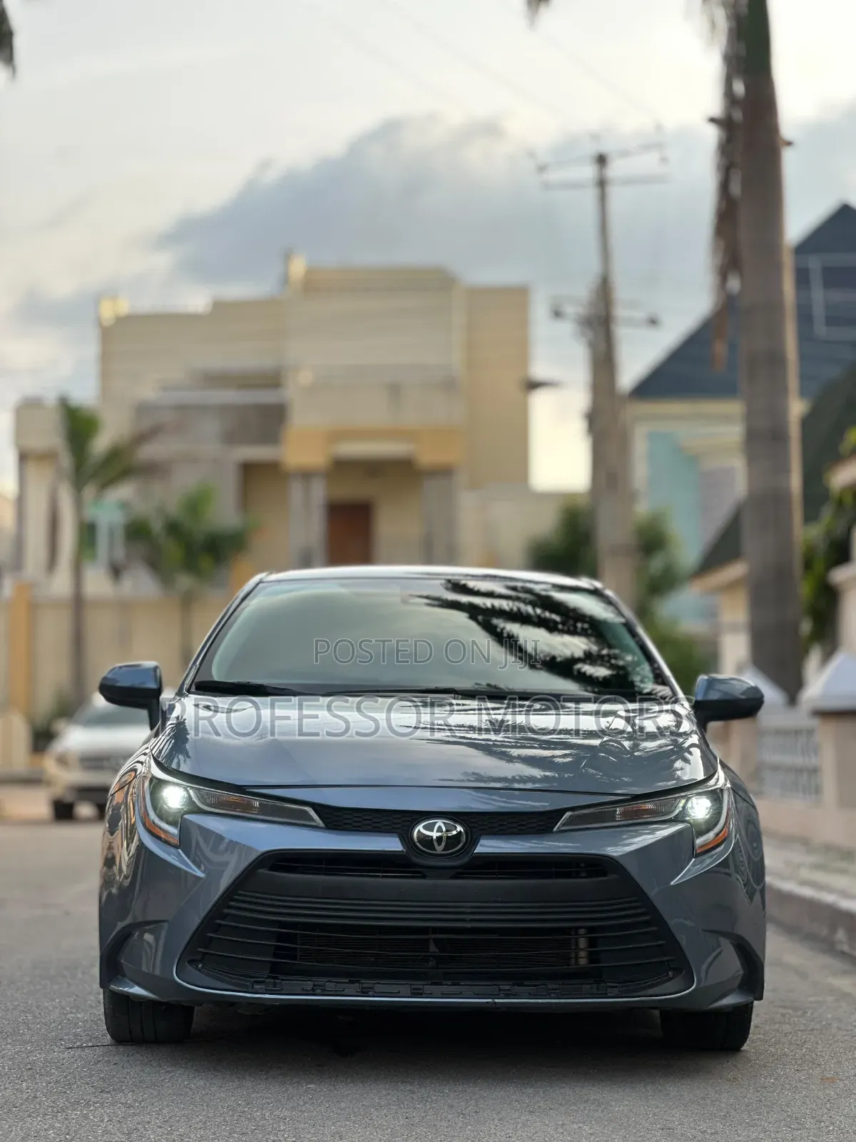 Toyota Corolla 2025 Gray
