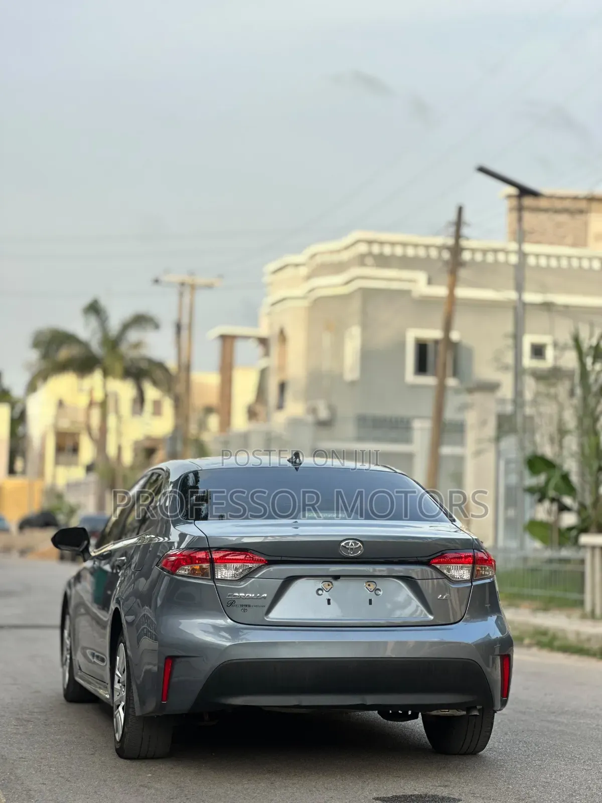 Toyota Corolla 2025 Gray