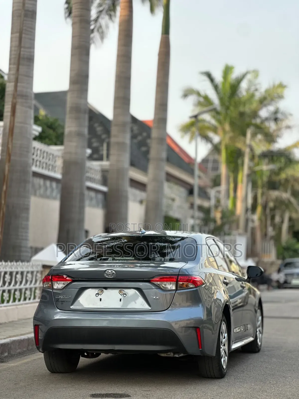Toyota Corolla 2025 Gray