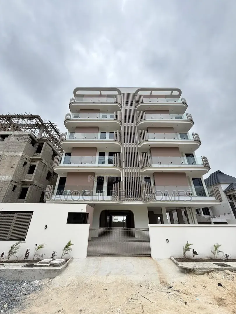 3bdrm Penthouse in Ikate for sale