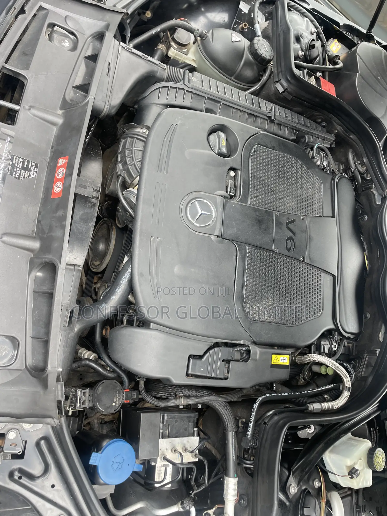 Mercedes-Benz C300 2014 Black