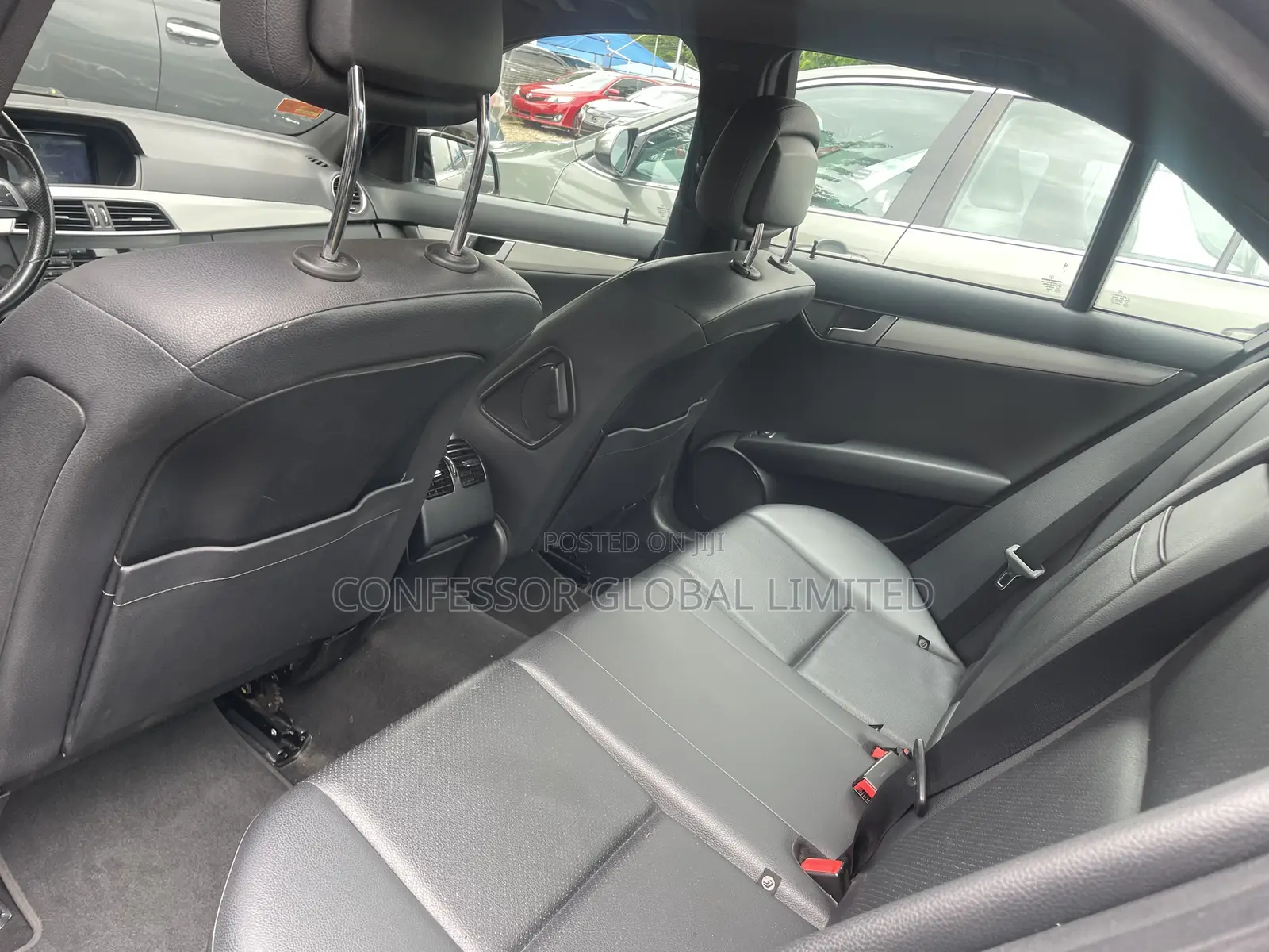 Mercedes-Benz C300 2014 Black
