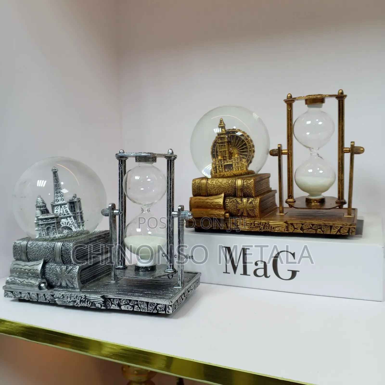 Vintage Styled Led Snow Globe, Crystal Ball With Sand of Time Decor