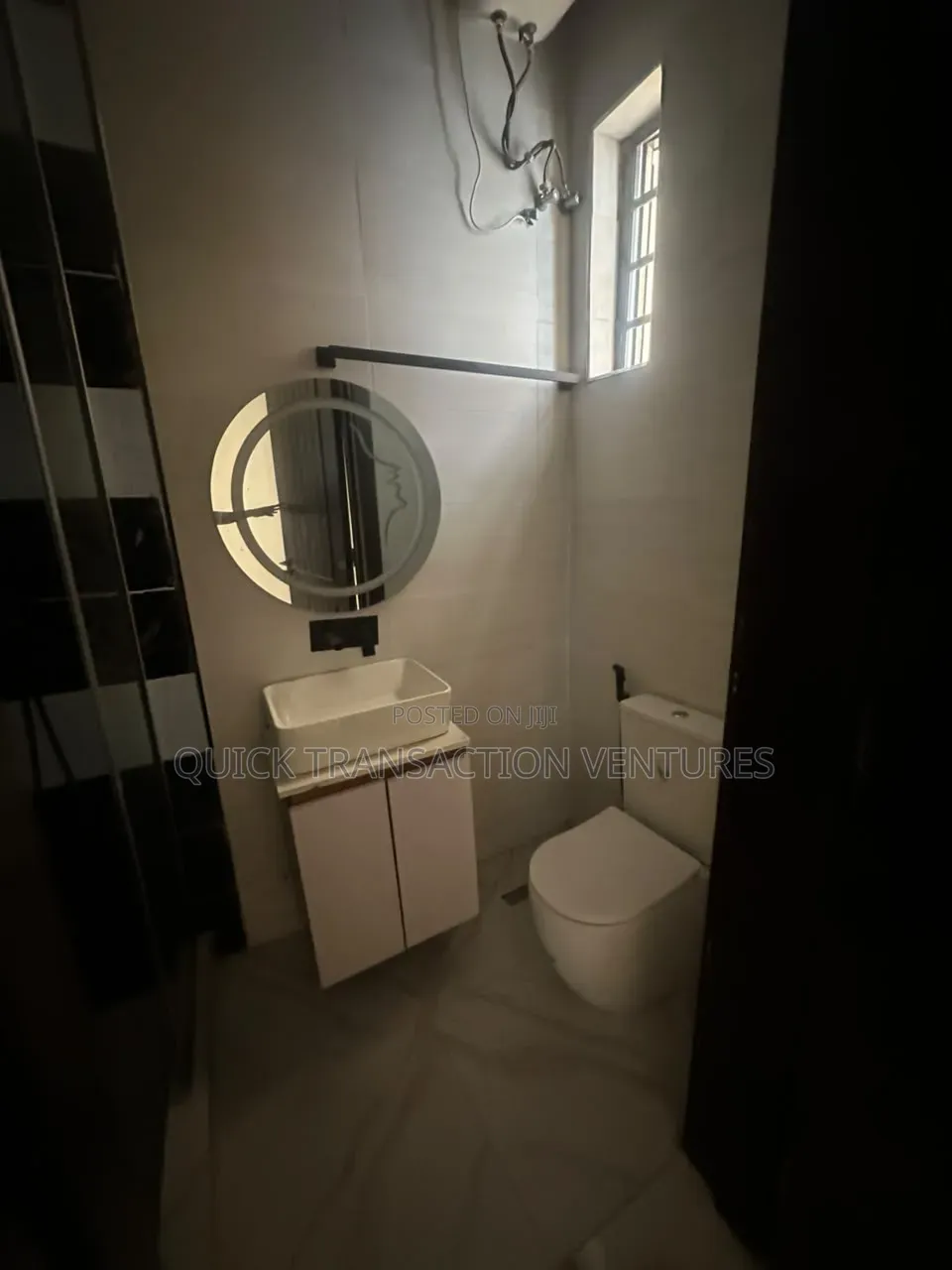 5bdrm Duplex in Osapa london for sale