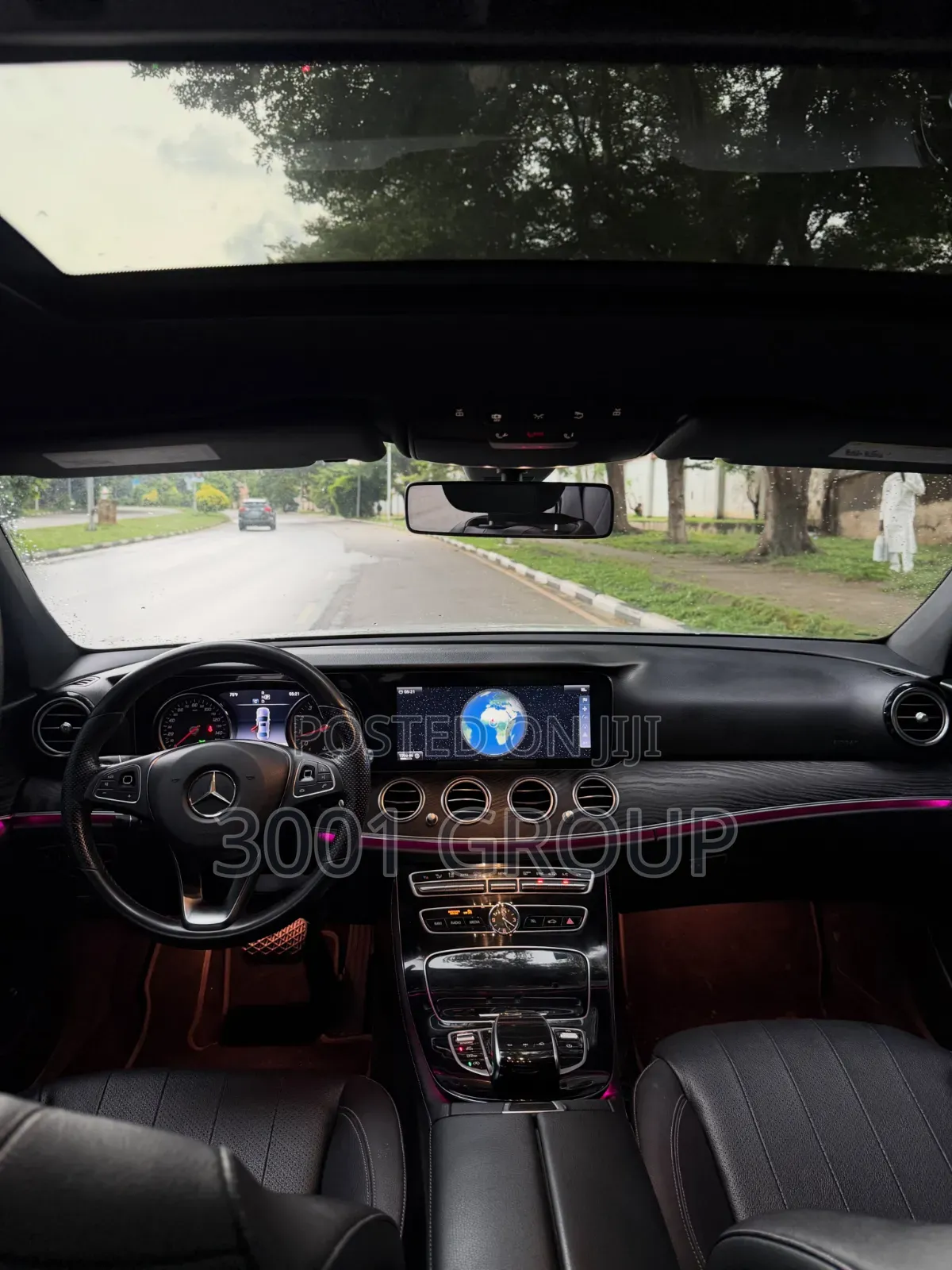 Mercedes-Benz E300 2017 Silver