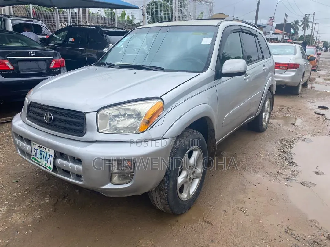 Toyota RAV4 2004 Silver