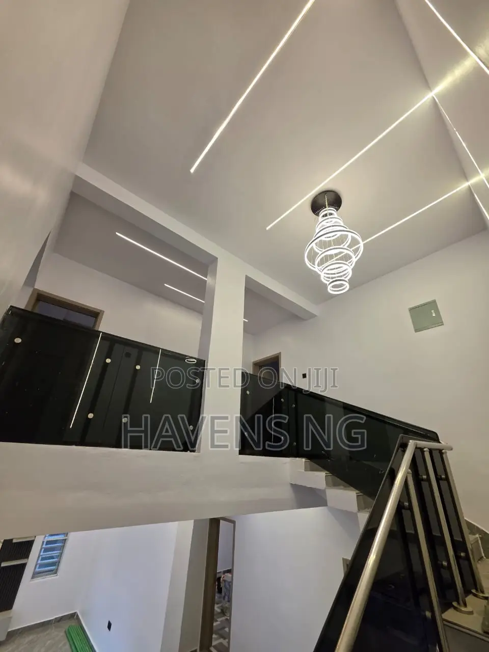 3bdrm Duplex in Akobo for sale