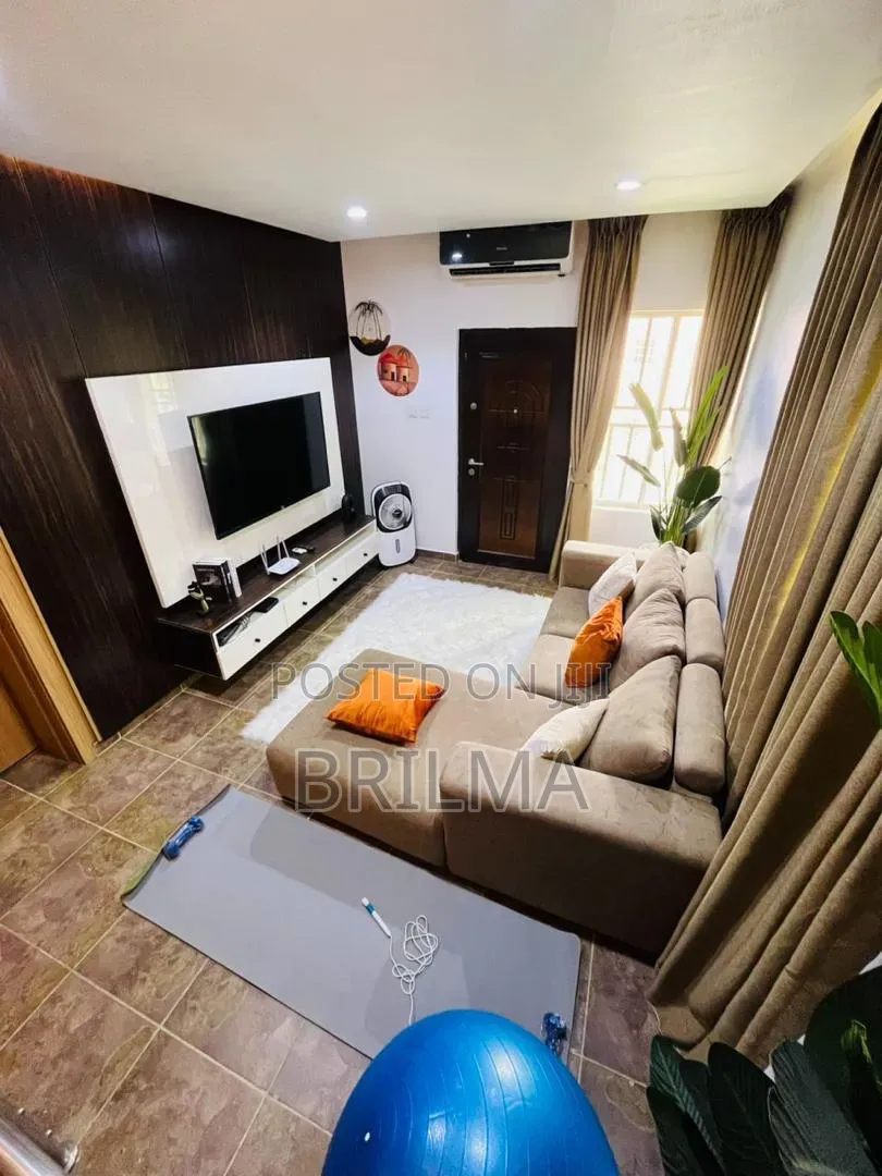 4bdrm Duplex in Utako for Shortlet